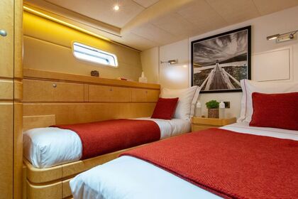 Location Yacht à voile CNB Bordeaux 29m CNB Sailing Yacht Panama