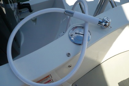 Quicksylver 555 Activ Cabin 115 CV