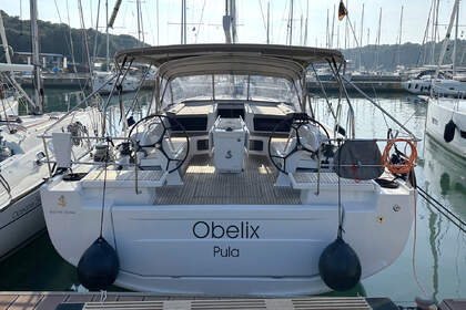 Rental Sailboat Bénéteau Oceanis 51.1 - 5 + 1 cab. Pula