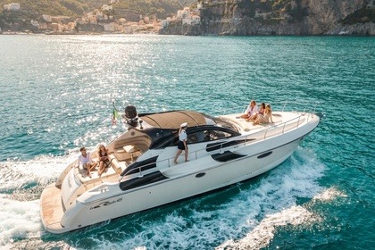 Noleggio Yacht a motore Rizzardi Incredibile 45 Positano