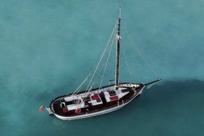 Miete Segelboot Traditional Wooden Boat Classic Tróia Peninsula