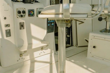 Luhrs 34 Sportfisher