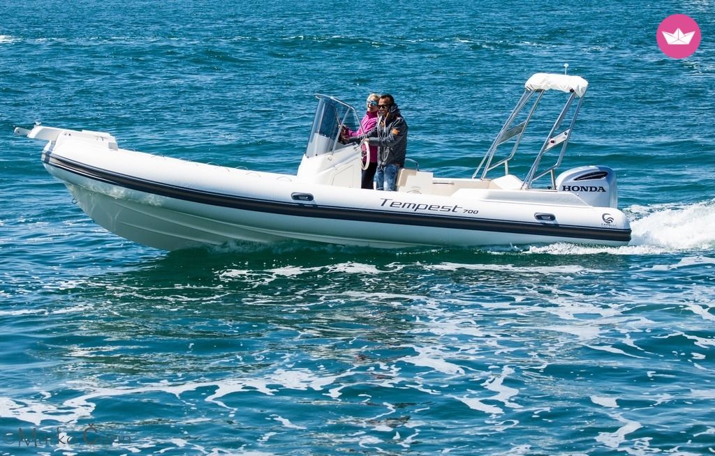 Capelli Tempest 700 + Honda V6 in Zadar for hire