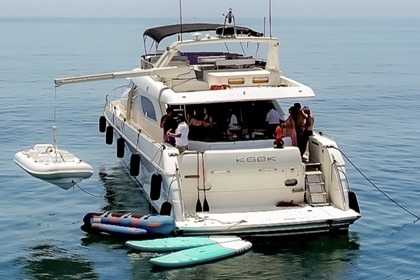 Hyra båt Motorbåt Ferreti 70 Puerto Banús