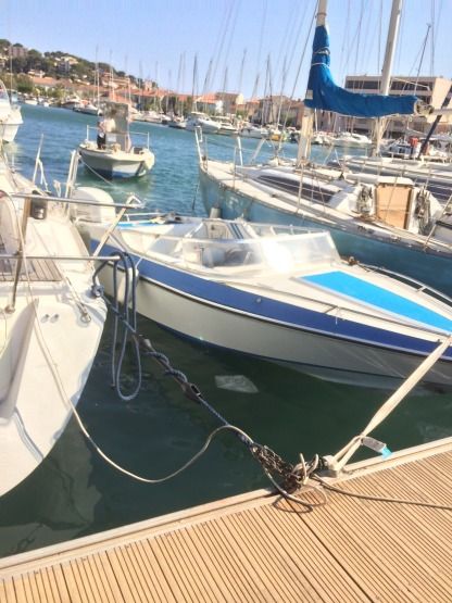 Location Bateau à moteur Riamar 570 Saint-Mandrier-sur-Mer
