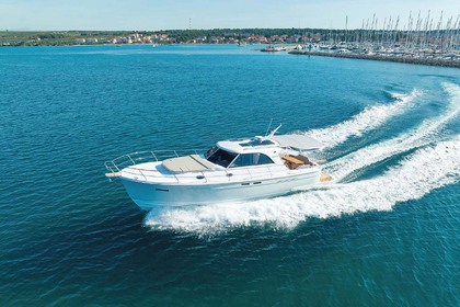 Rental Motor yacht SAS - Vektor  Adriana 44 Biograd na Moru