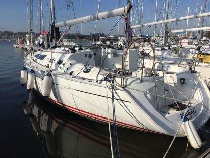 Charter Sailboat Jeanneau Sun Fast 37 Quiberon