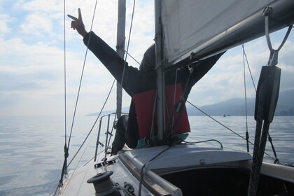 Hire Sailboat Hunter Hunter Europa 616 Getxo