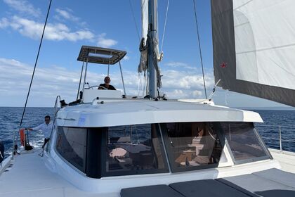 Hyra båt Katamaran Bali - Catana Catspace Rimini