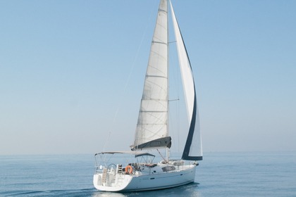 Charter Sailboat Beneteau Oceanis 43 Athens