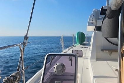 Verhuur Catamaran Lagoon Lagoon 42 Menton