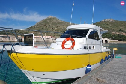 Hyra båt Motorbåt gesco marine blue navy400 Castellammare di Stabia