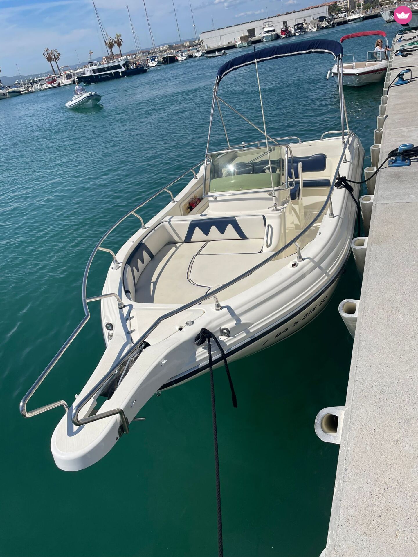 Bateau à moteur Ranieri Millenium 22.20 300cv 3