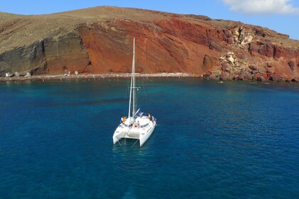 Hire Catamaran Lagoon Lagoon 380 Santorini