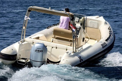 Charter RIB Joker Boat Clubman 24 Trogir