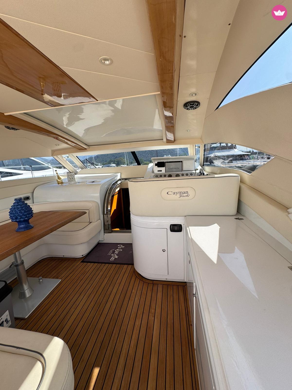 Bateau à moteur Cayman 58 Cayman 58 ht 1500cv 6