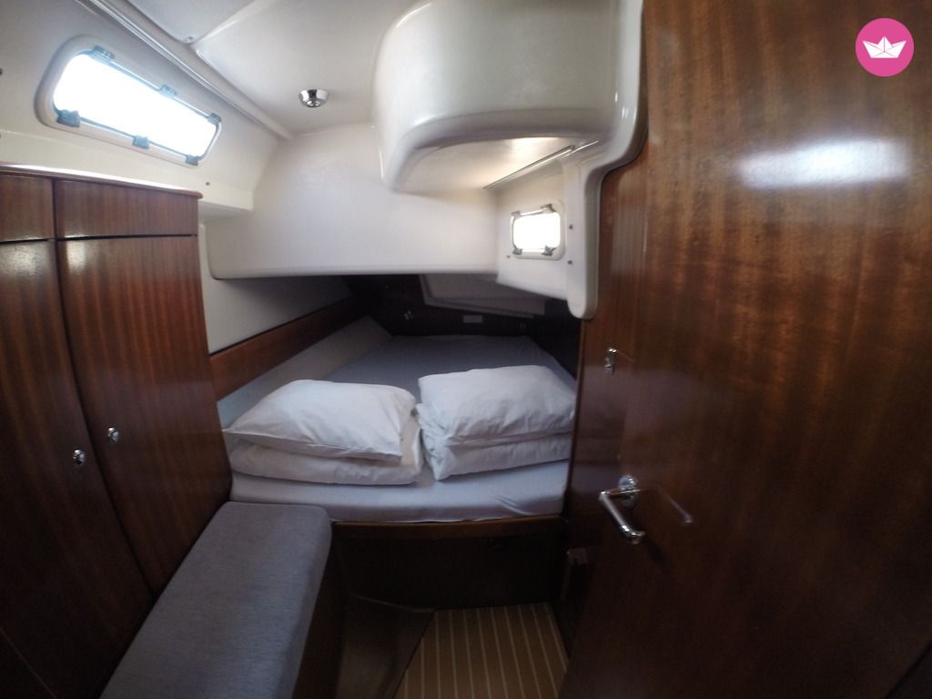 Jacht żaglowy Bavaria 44  