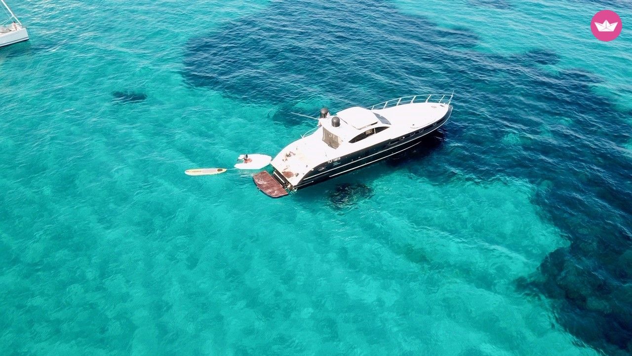 Location bateau à moteur à Porto-Vecchio de particuliers et professionnels