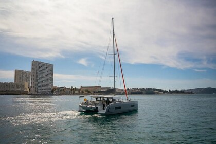 Location Catamaran Beneteau Excess 11 Toulon