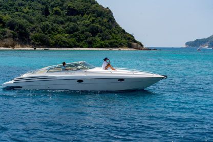 Charter Motorboat Cranchi 35 Zakinthos