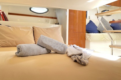 Pershing 37(fuel included in the price)