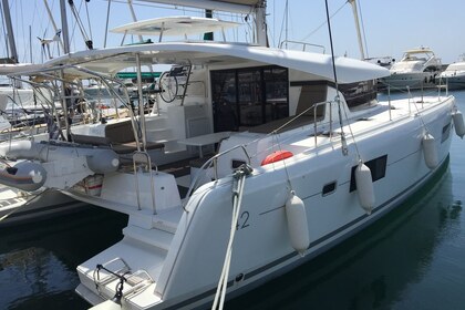 Lagoon 42