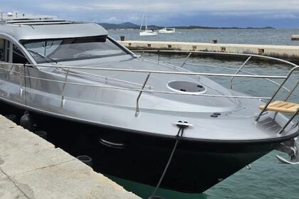 Brand new motor yacht  30 Hardtop