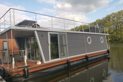 Charter Houseboat WOMA D13 Buchholz