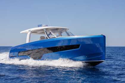 Charter Motorboat Fjord 41XL Milos