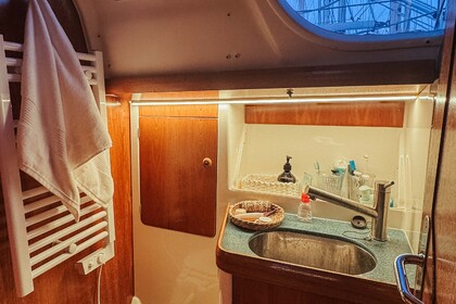 Sailing Elba with Two Boats: Where Magic Meets the Anchorage