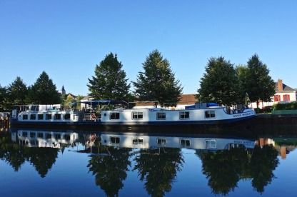 Location Péniche Péniche Anna Maria 4 Lyon