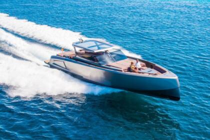 Hire Motorboat Vanquish 52 Ibiza