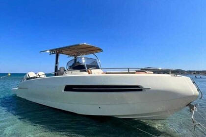 Hire Motorboat Invictus TT 28 S Faliraki