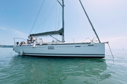 Hyra båt Segelbåt Dufour 40 E Performance Lissabon