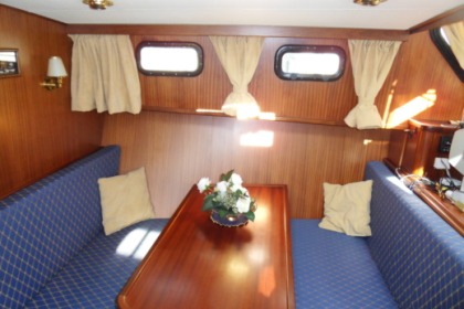 Valkkruiser 1200 Content