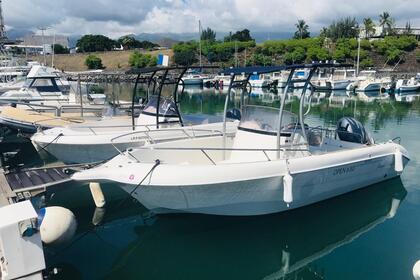 Charter Motorboat Pacific Craft Open 630 Le Port