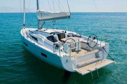 Alquiler Velero  Oceanis 40.1  Nea Peramos