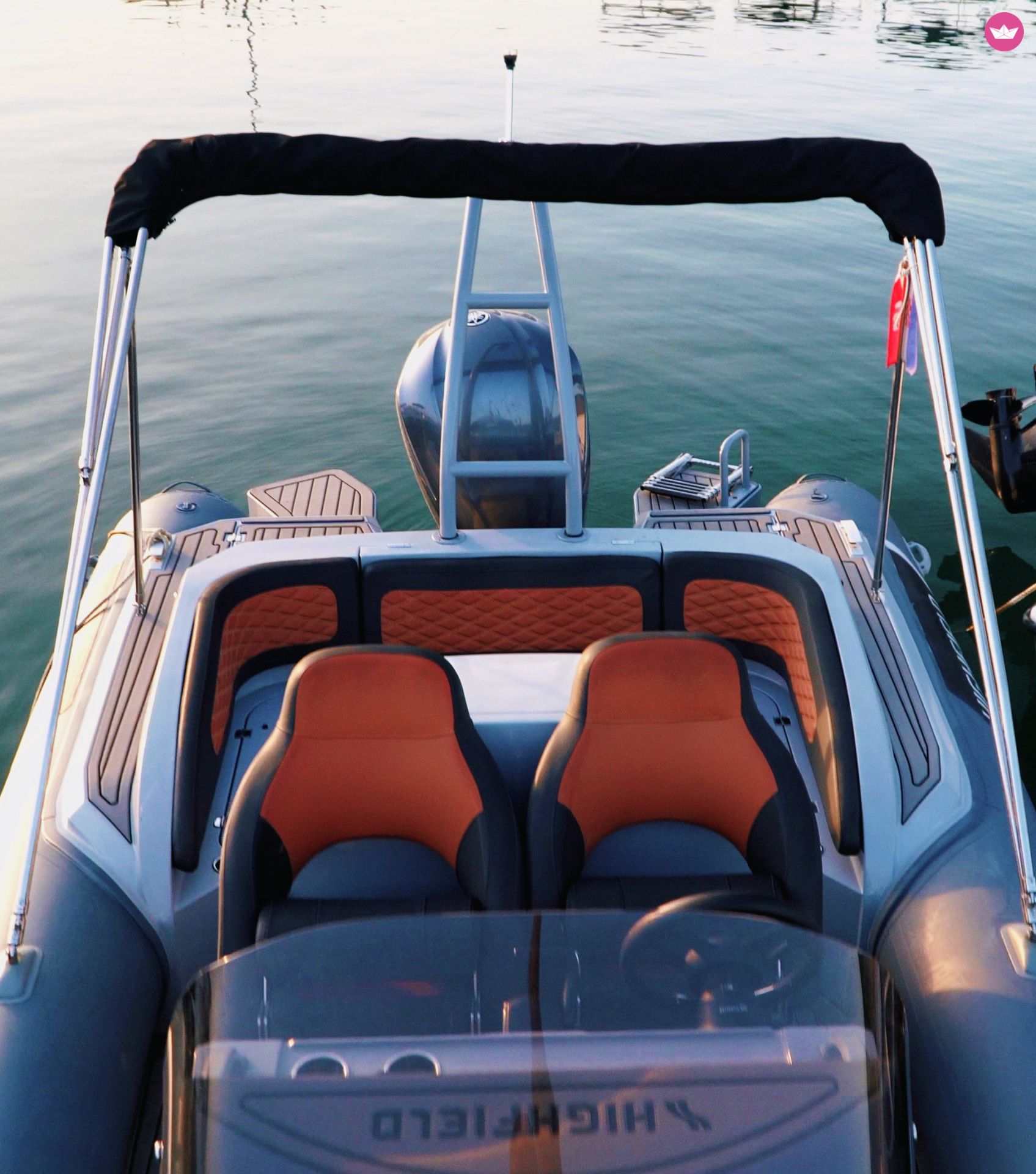 Bateau à moteur Highfield 800 SP 300cv 7