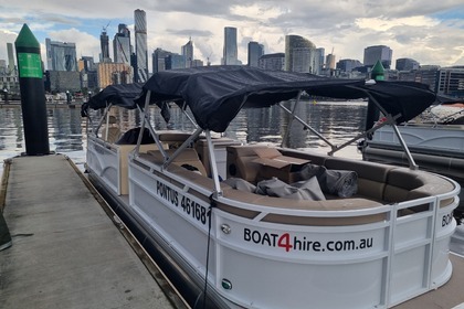 Charter Motorboat Pontoon Pontus Melbourne