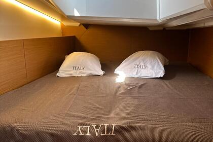 JEANNEAU SUN ODYSSEY 380 - ITALY