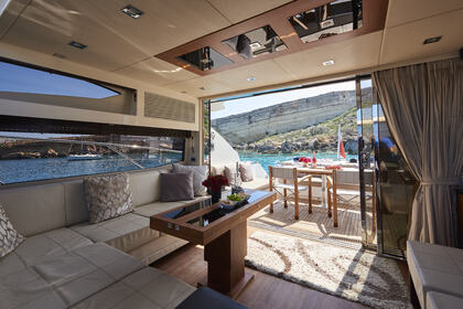 Sunseeker Predator 64