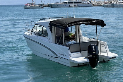 Hire Motorboat Beneteau Antares 8 Ičići