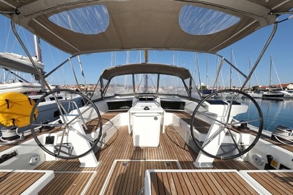Verhuur Zeilboot Beneteau Oceanis 46.1 Vrulje