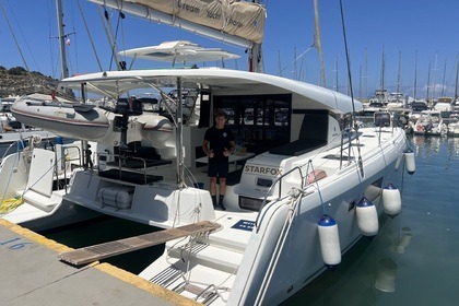 Hire Catamaran Lagoon 42 Monaco