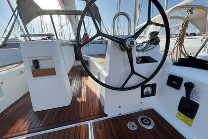 Hyra båt Segelbåt Bénéteau Oceanis 34.1 - 3 cab. Split
