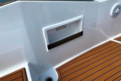 2024!!!!   ASTILUX 600 OPEN