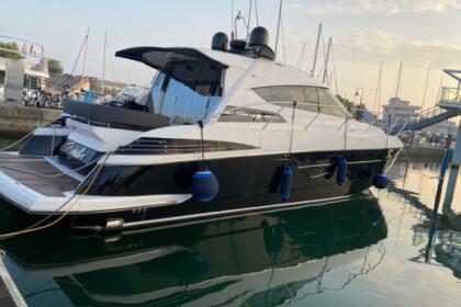 Hire Motorboat Elan Elan power 48 La Spezia