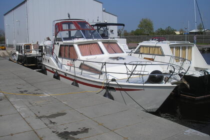 Verhuur Motorboot succes 1050 Woudsend