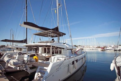 Location Catamaran  LAGOON 52F Sant Antoni de Portmany