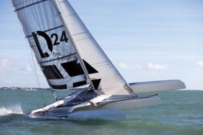 Location Catamaran Diam 24 De Adh Inotec Diam 24 Zonza